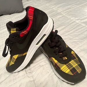 Women’s Nike AirMax 1 ‘Tartan’